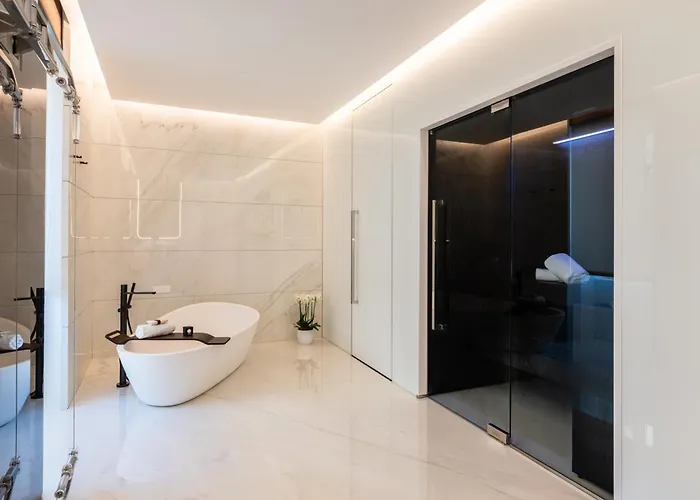 Romeo 5* Roma
